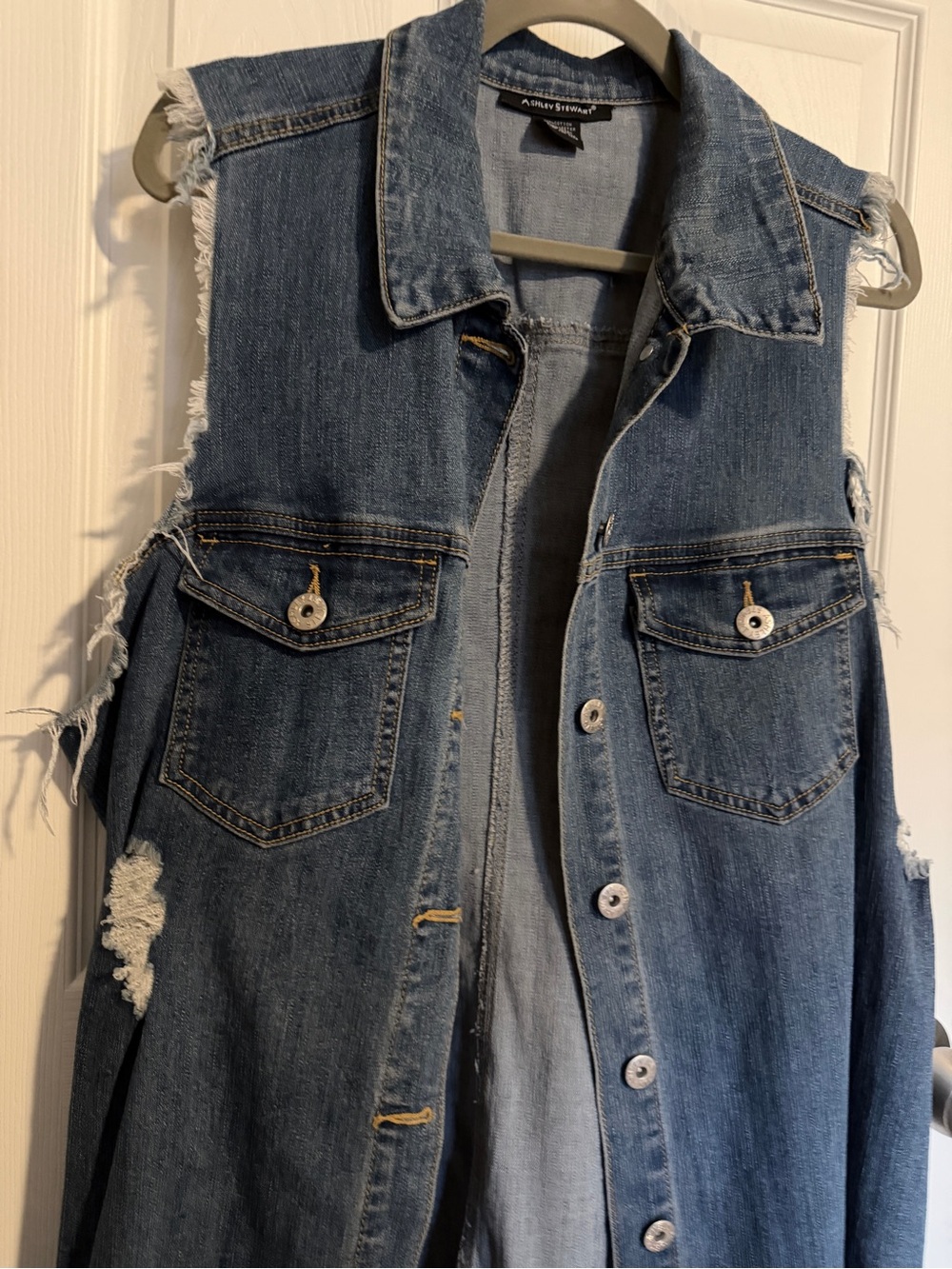 Ashley Stewart Size 20 Distressed Longline Denim Vest Jacket Western Boho Chic - Picture 3 of 7
